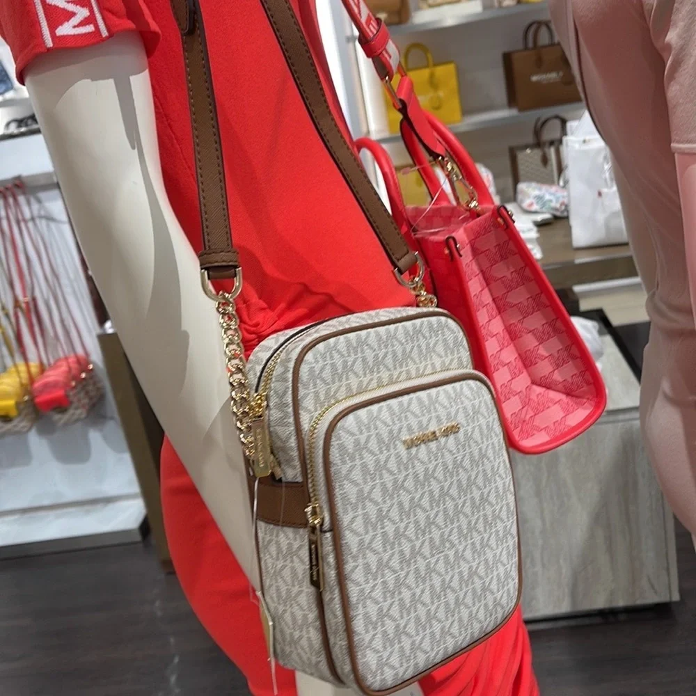 Michael Kors Women's Jet Set Travel Medium Logo Adult Crossbody Bag Vanilla